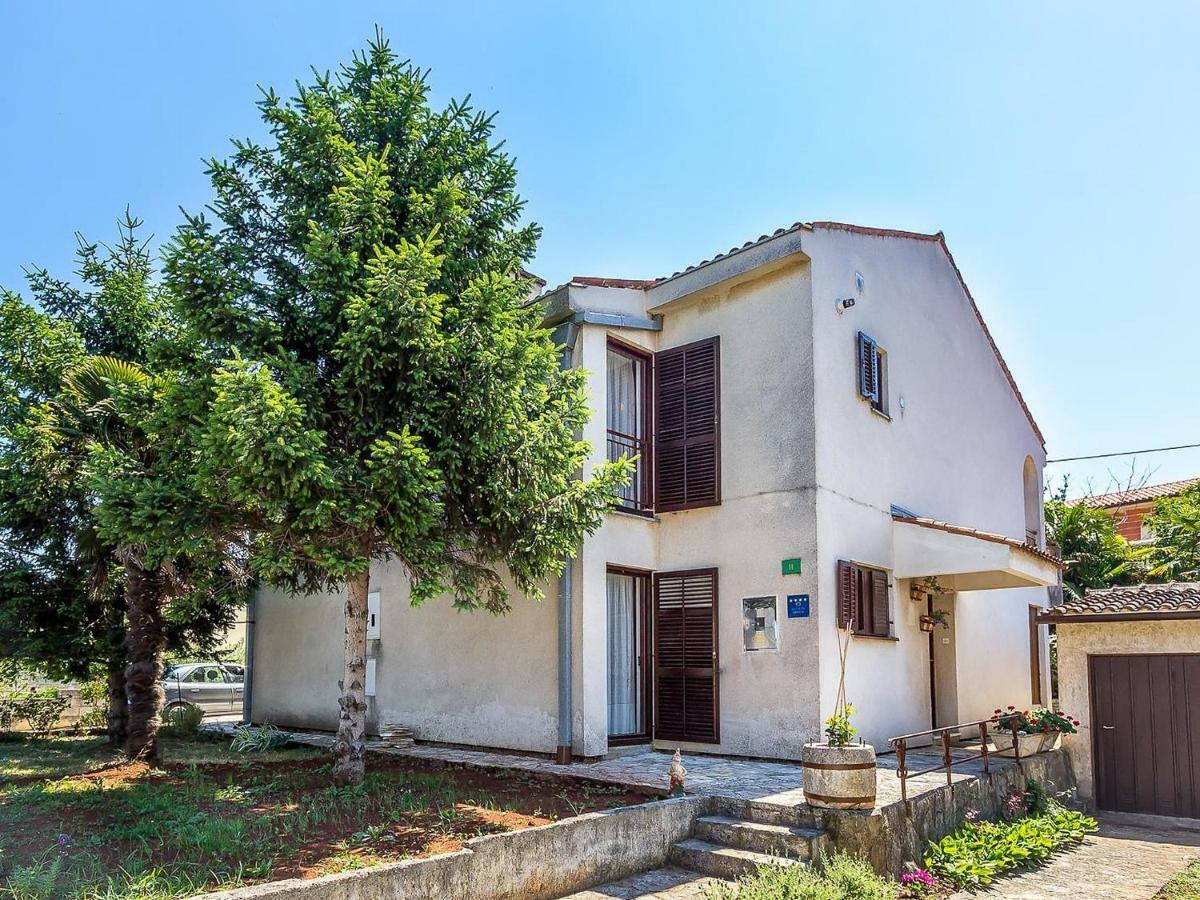 Holiday Home Ermanna Pula Exterior foto